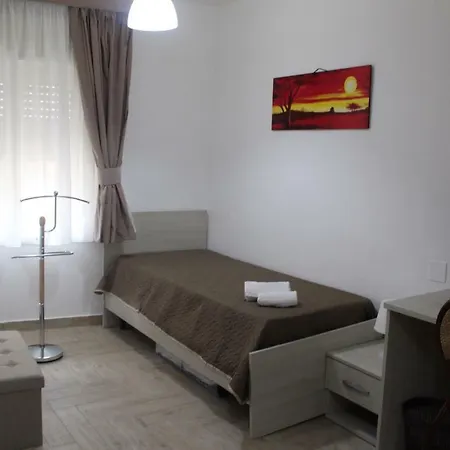 La Traversa 3* San Cataldo (Sicily)