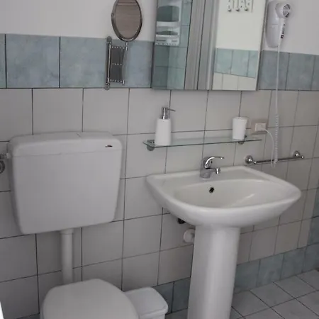 La Traversa 3* San Cataldo (Sicily)