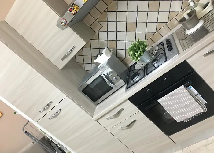 招待所 La Traversa 3*